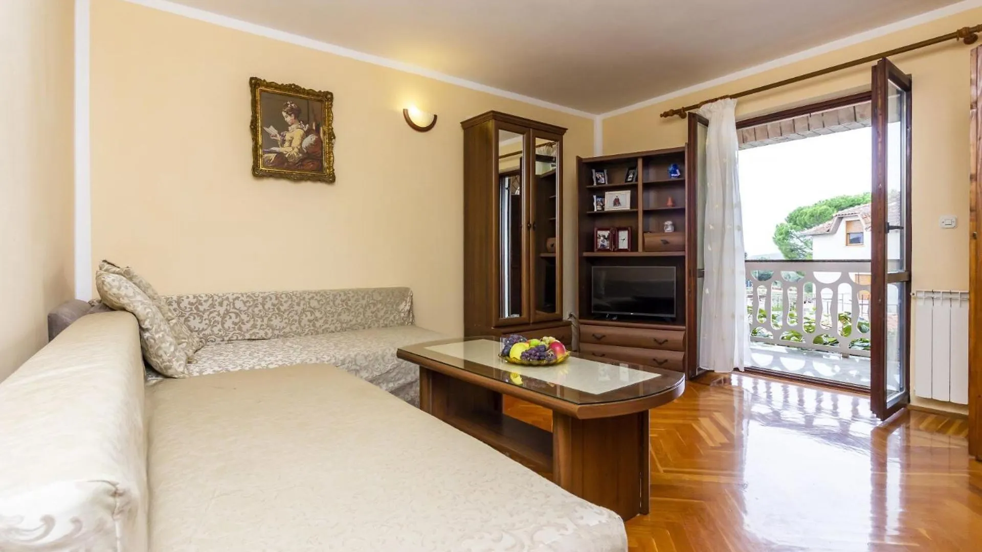 Apartments Mir Fazana